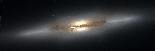 Galaktika no sāniem